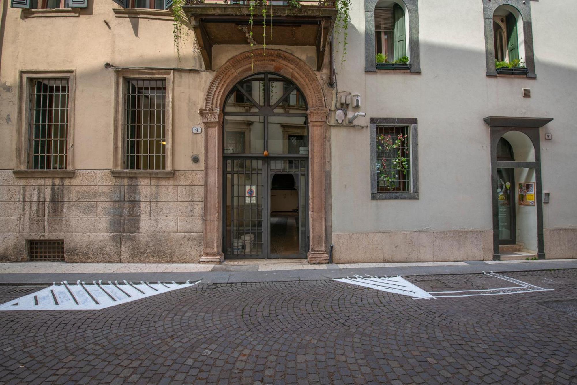 Borsarihouse Wifi & Smarttv Apartment Verona Exterior photo